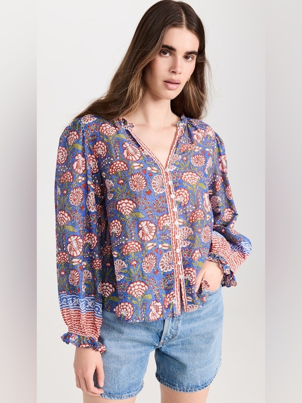 ❤️❤️Velvet by Graham & Spencer Blue Floral Pheasant Blouse. NEVER WORN